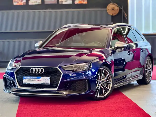 Audi RS4 Avant Karbon HeadUp Ceramic B&O SAGA Matirx