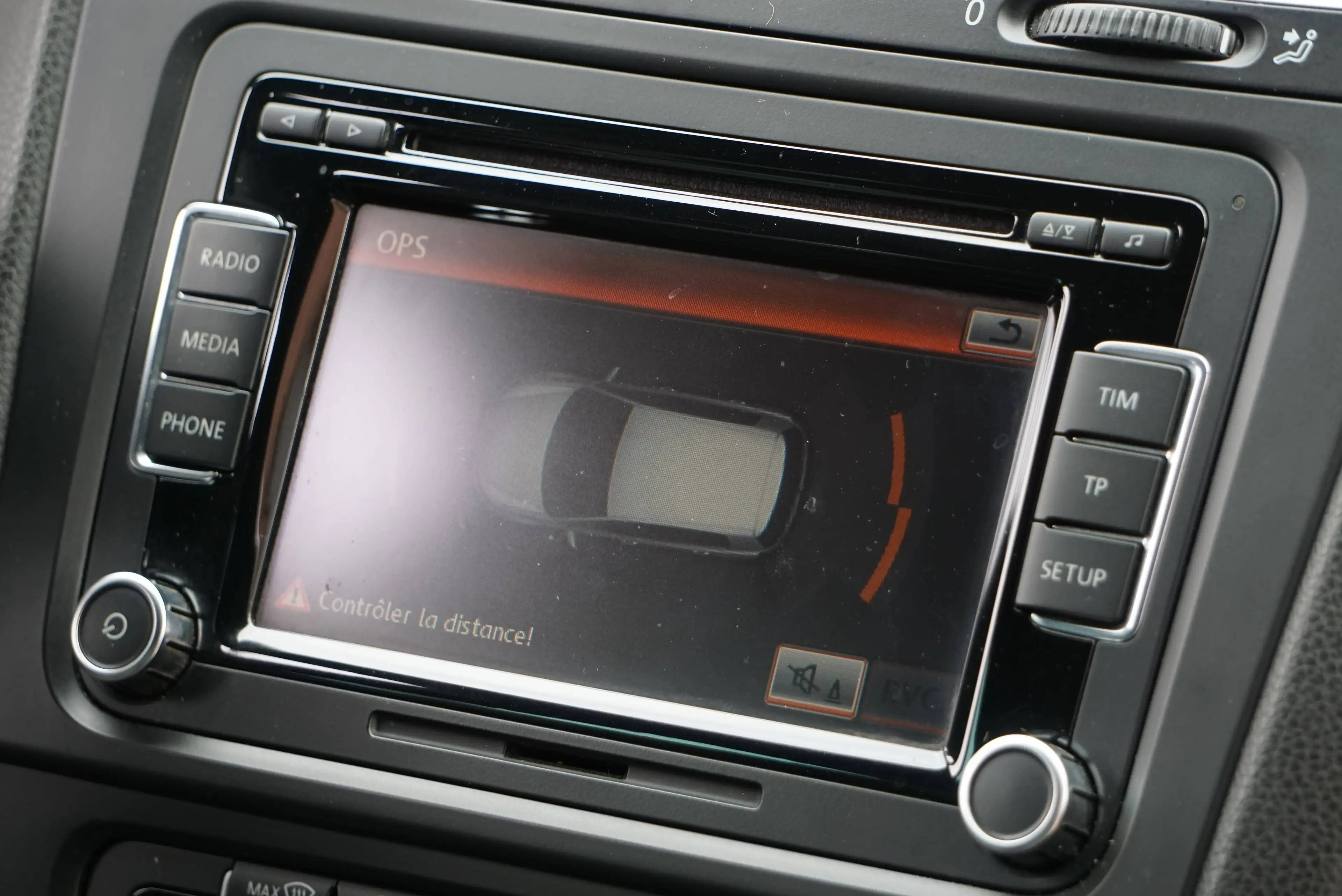 Volkswagen Golf R 2.0 TSI 4Motion BI-XENON DYNAUDIO CLIMTRONIC CRUISE — photo 13