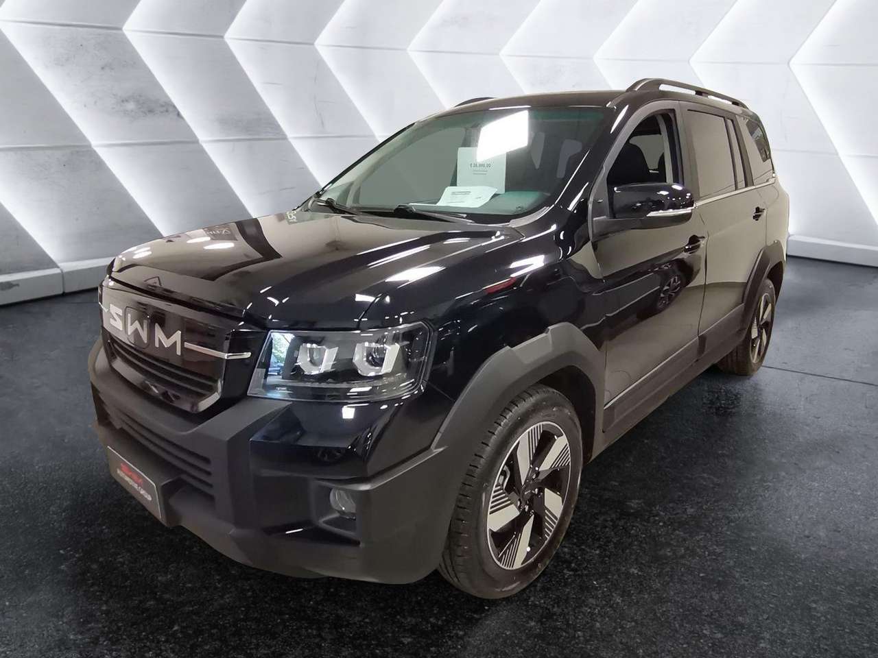 SWM G03F G03F 1.5 143cv Super Hybrid  Plugin - 7 posti