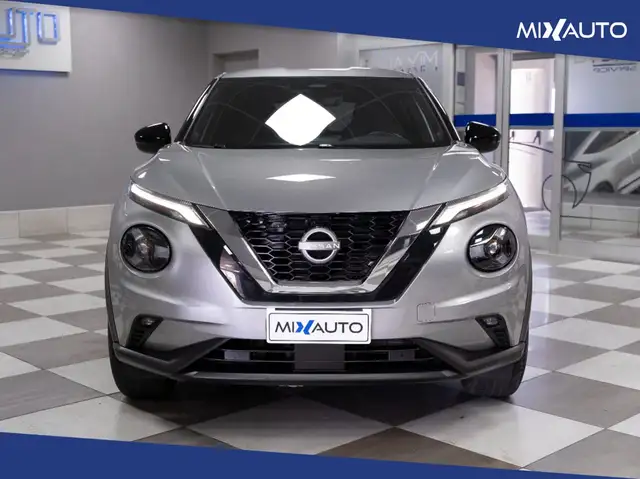 Nissan Juke view 2