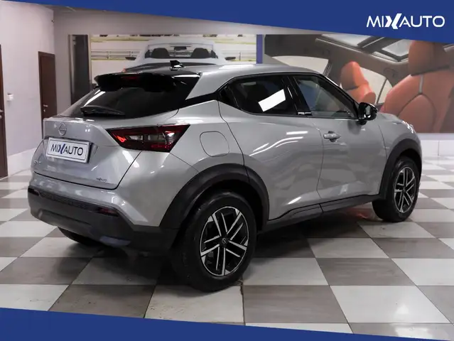 Nissan Juke view 5