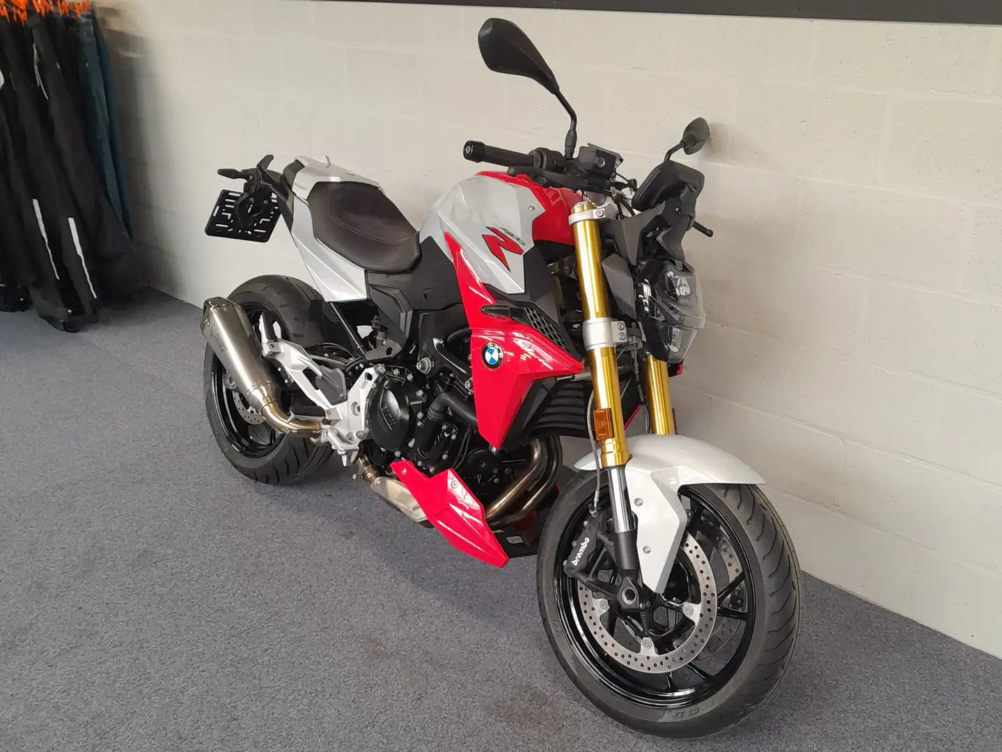 BMW F 900 R ABS 2020 Красный - 2