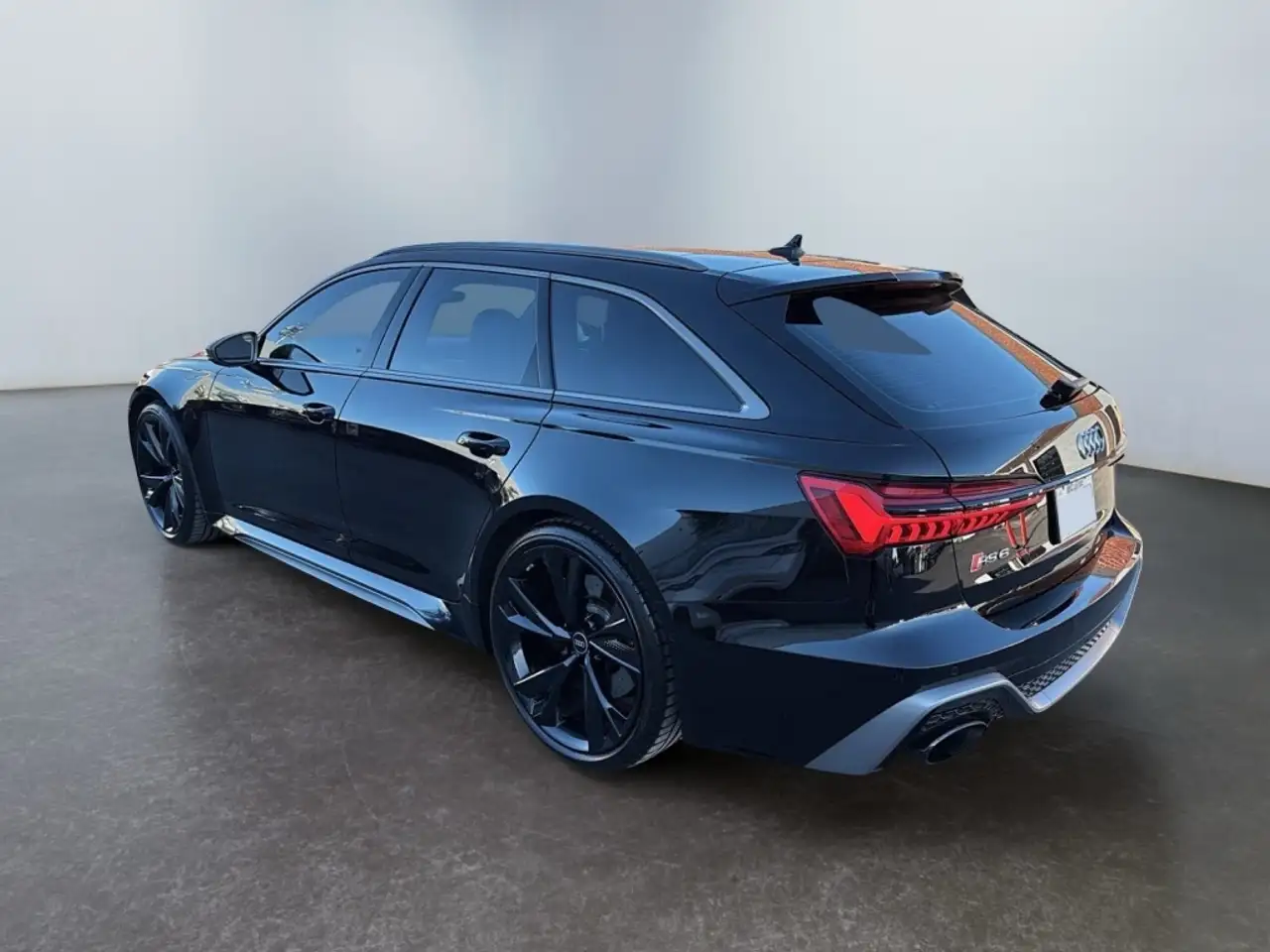 Audi RS6 снимка Audi RS6