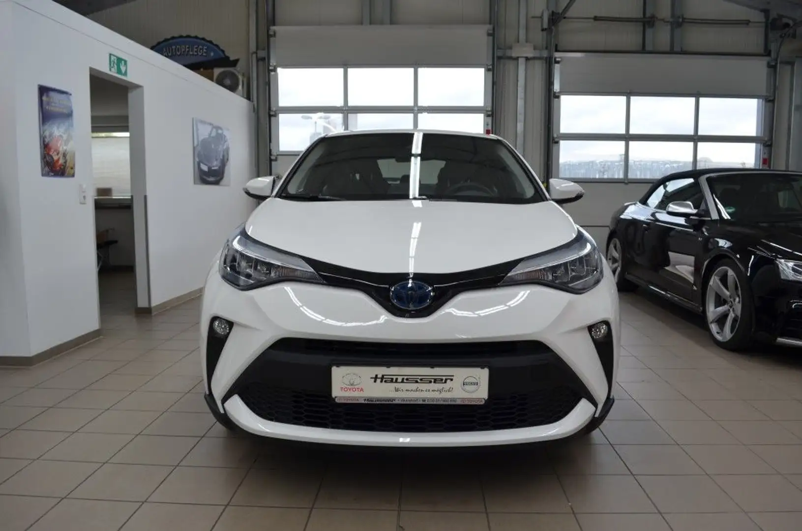 Toyota C-HR 1.8 Hybrid Flow+BLUETOOTH+KAMERA+APPLE+ANDROID Blanco - 2