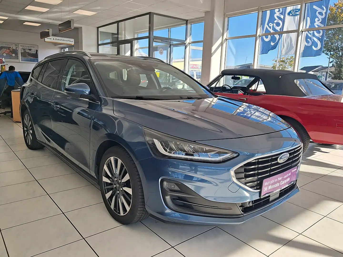 Ford Focus 1.5 EcoBlue Titanium X Aut. Blau - 1