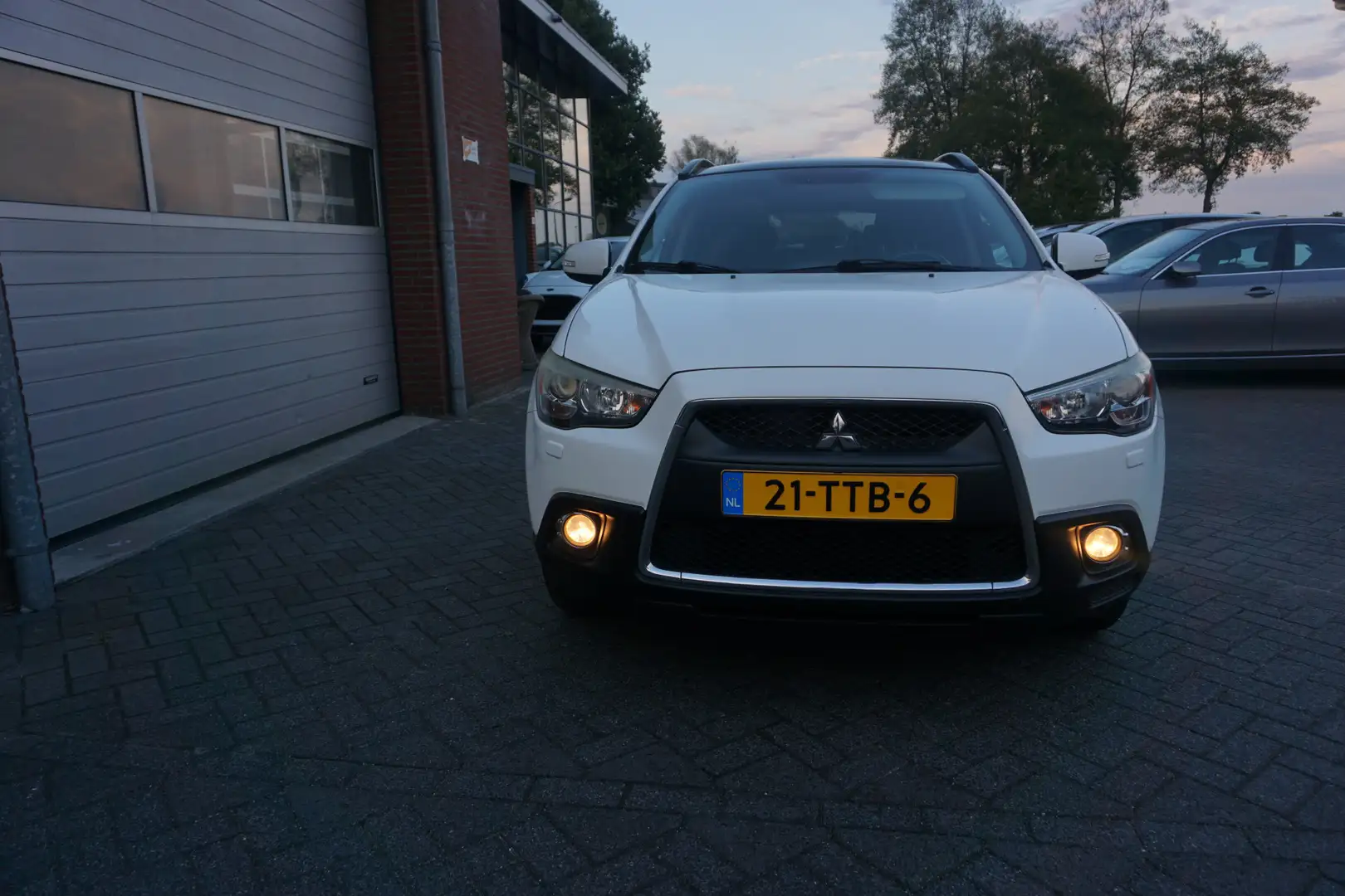 Mitsubishi ASX 1.6 INTENSE CLEARTEC LUXE ORIGINEEL NEDERLANDS PAN Wit - 2