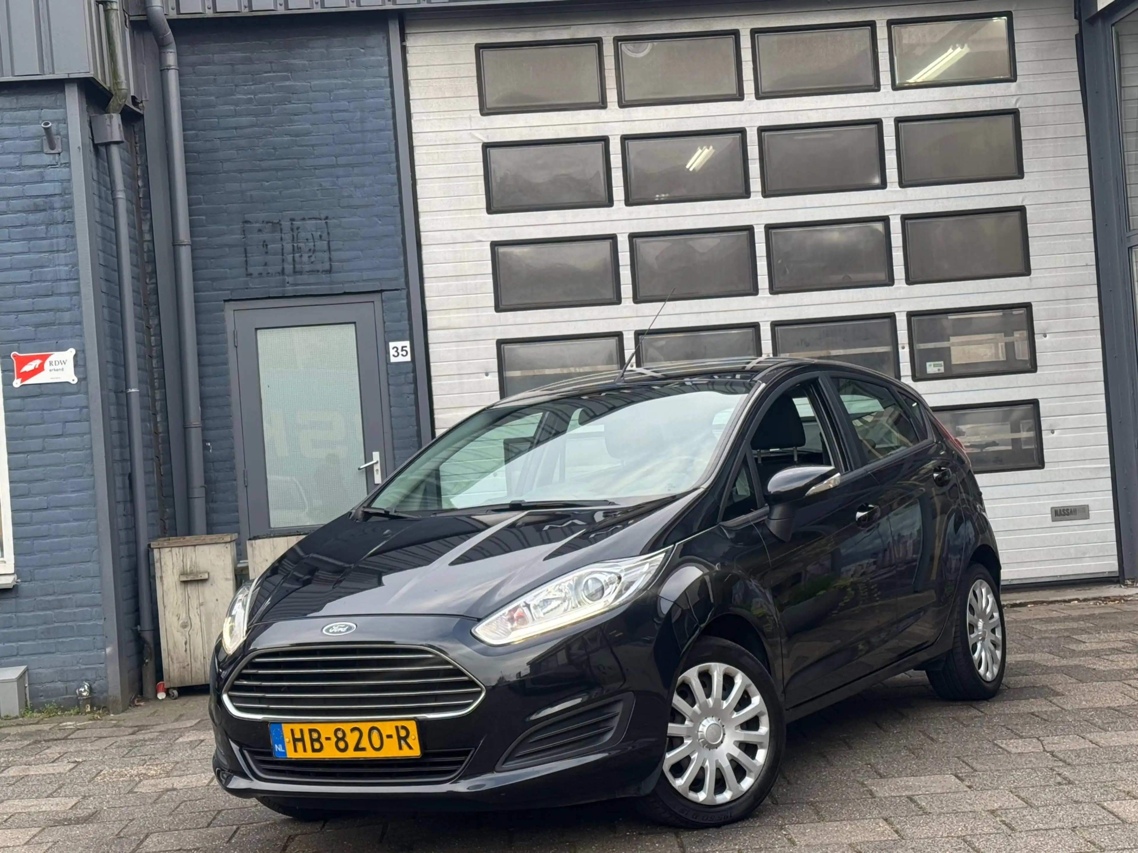 Ford Fiesta 1.0 Style | Elek-Pakket | Airco | Navi | N.A.P