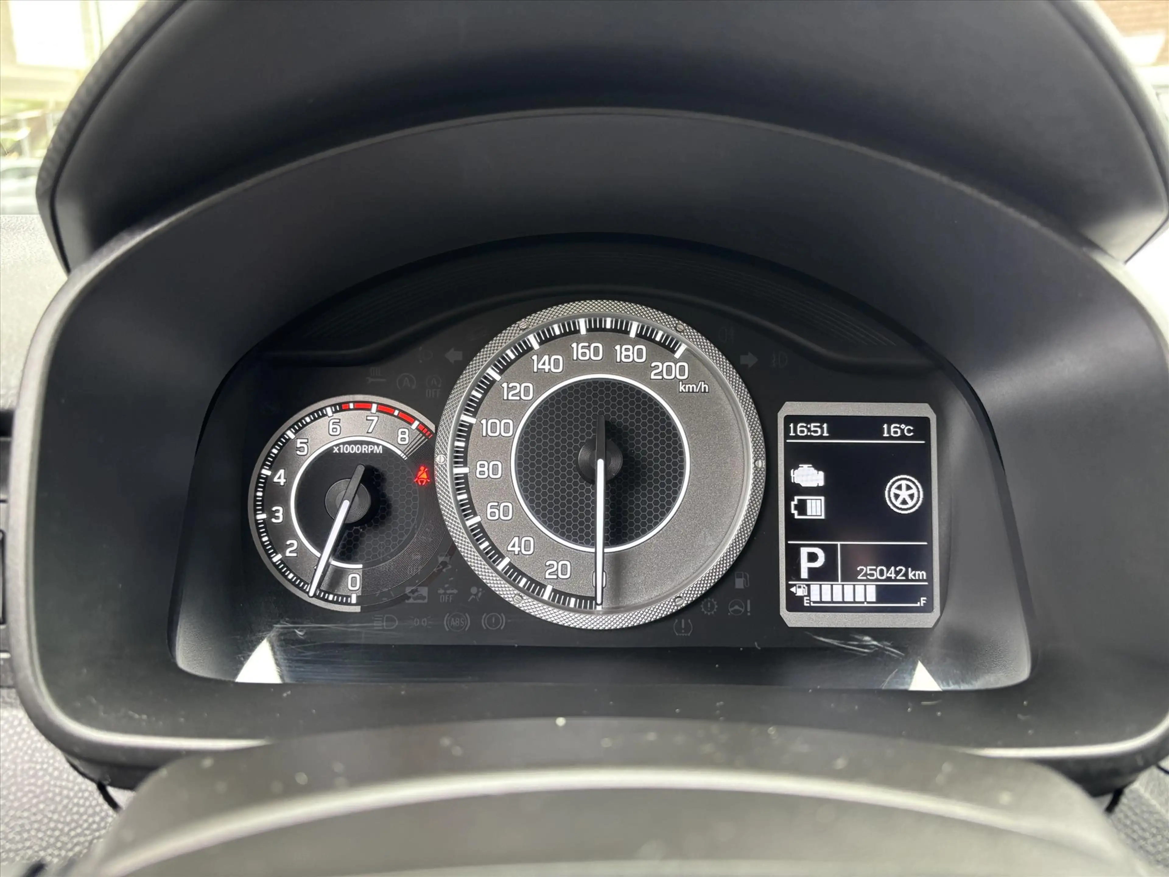 Suzuki Ignis 1.2 Smart Hybrid 83pk CVT Select — photo 22