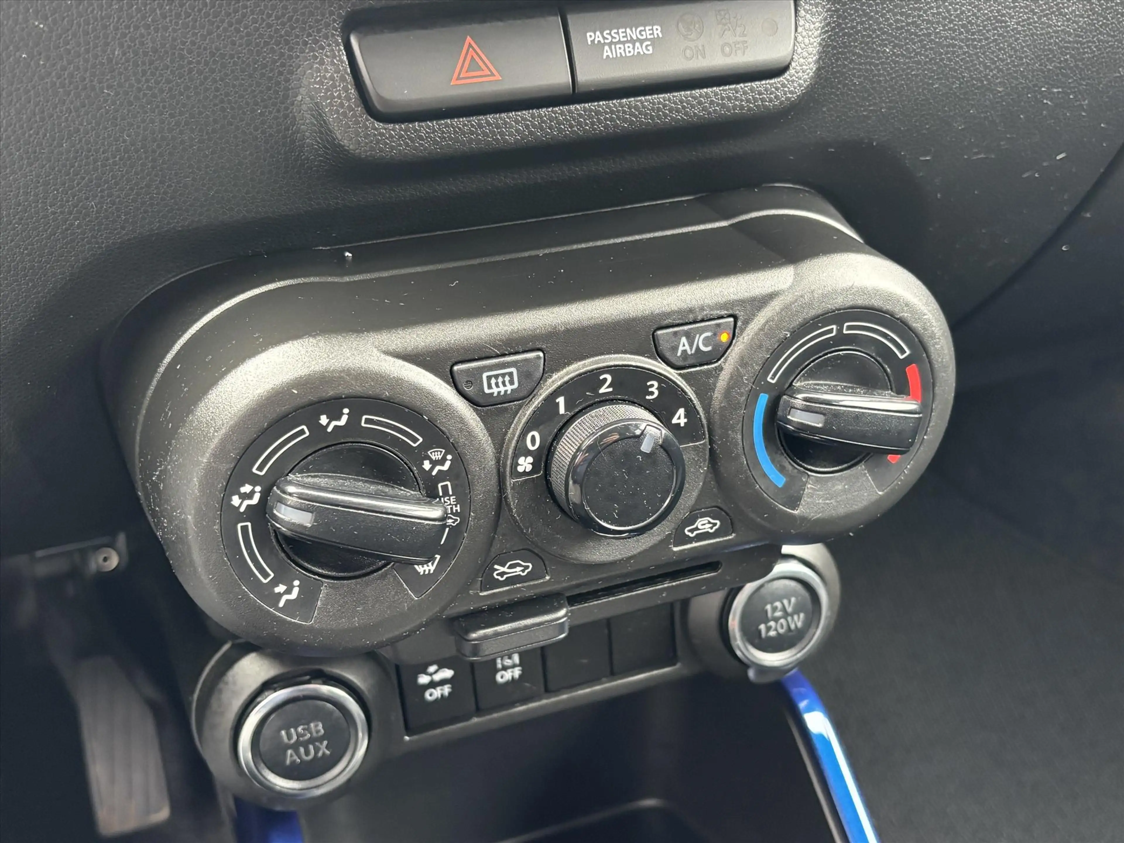 Suzuki Ignis 1.2 Smart Hybrid 83pk CVT Select — photo 27