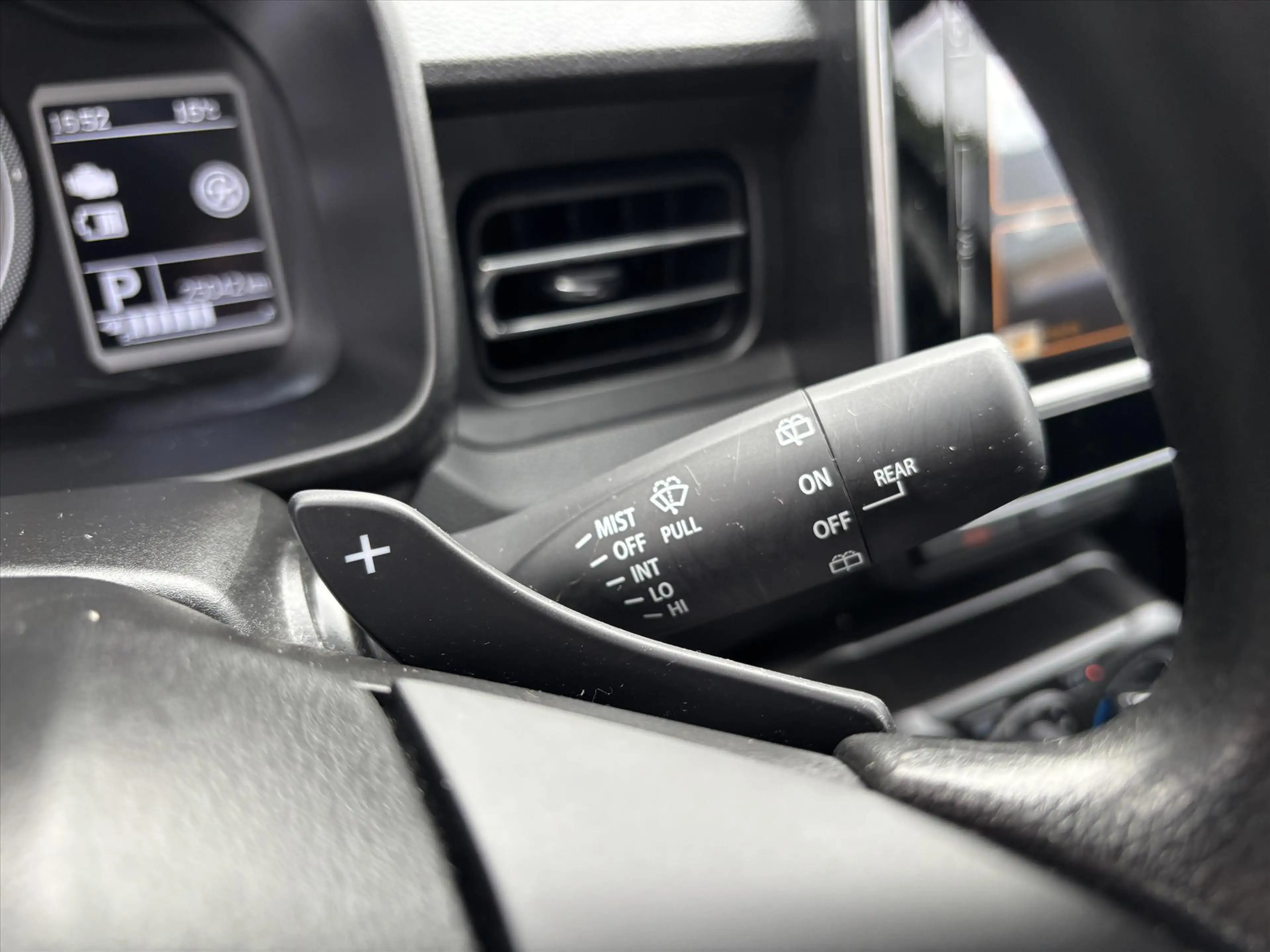Suzuki Ignis 1.2 Smart Hybrid 83pk CVT Select — photo 30