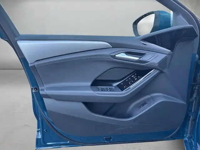 Audi A6 E-Tron view 7