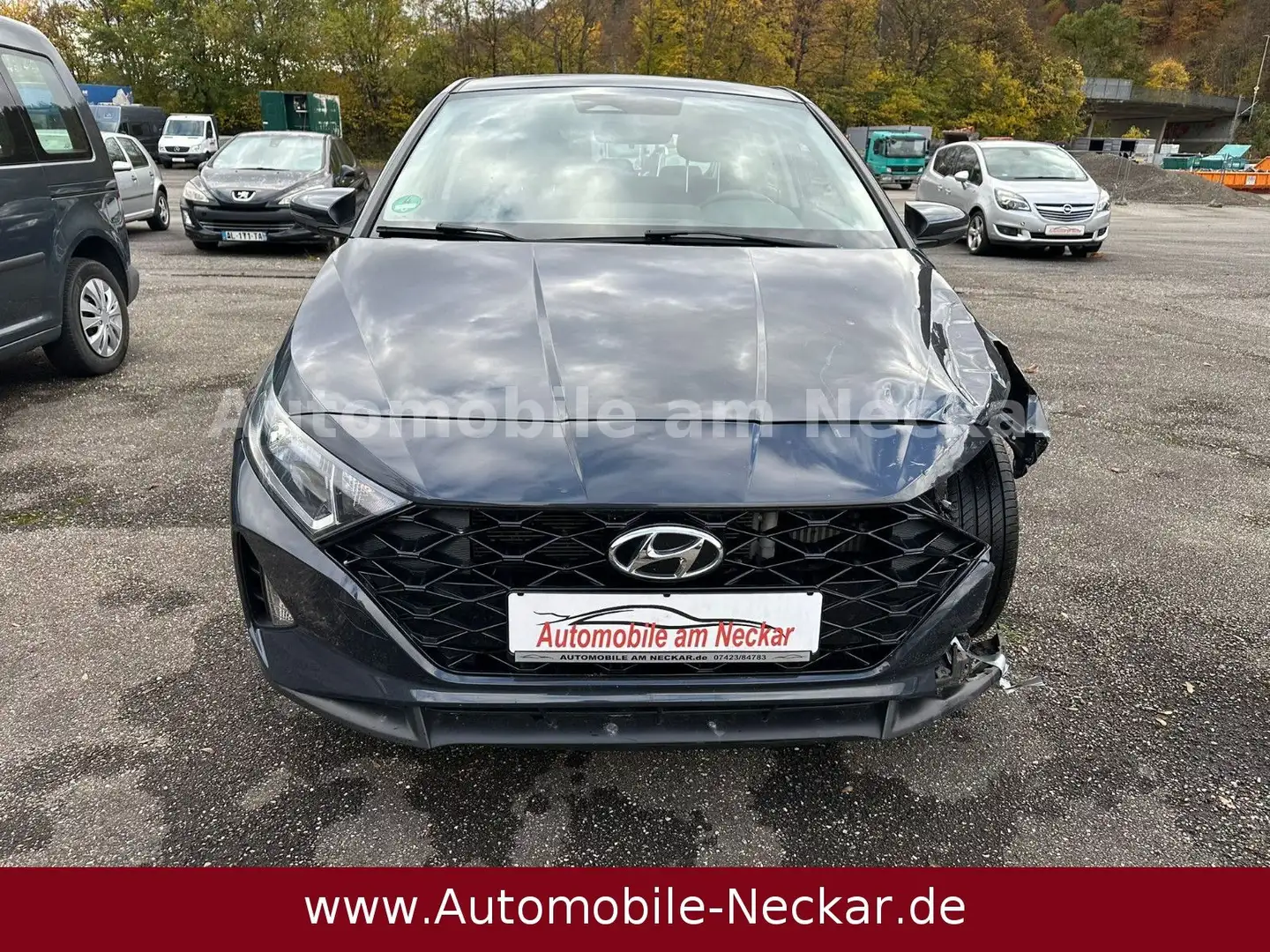Hyundai i20 1.0T-GDi Select - Automatik - 1.Hand Grau - 2