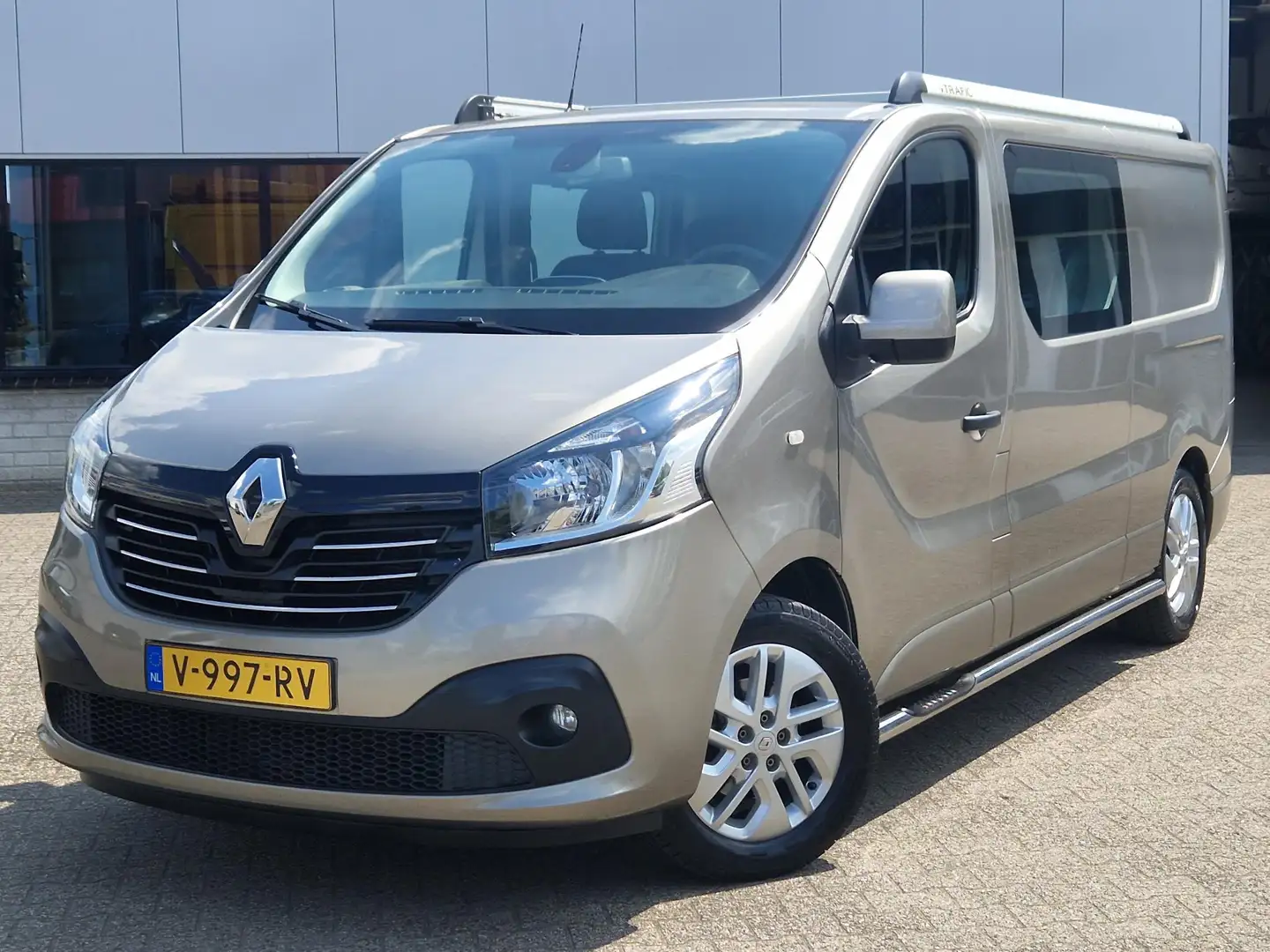 Renault Trafic 1.6 dCi T29 L2H1 5 PERS CLIMA NAV CRUISE TREKHAAK - 2