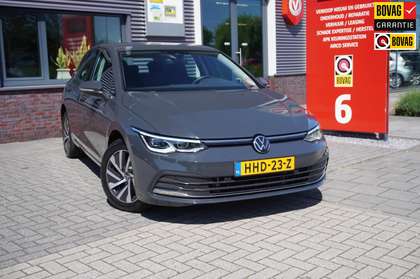 Volkswagen Golf 1.4 eHybrid Style; Adaptieve cruise control