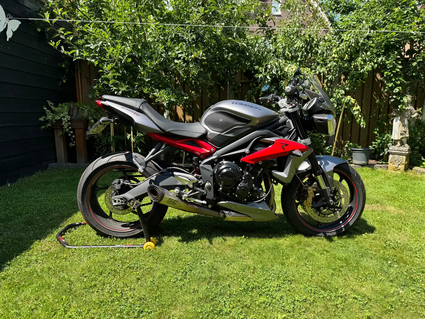 Triumph Street Triple R Grijs - 2