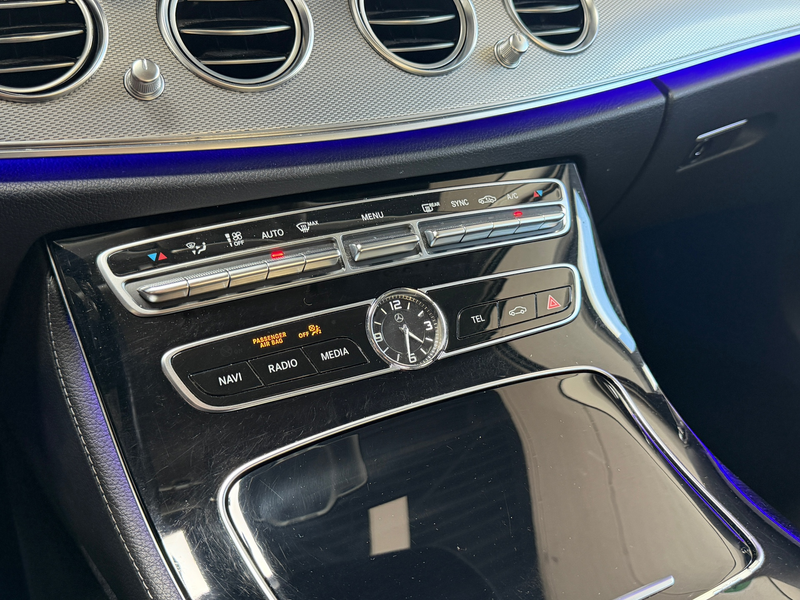 Mercedes-Benz E 200 Prestige | HUD | Widescreen | Sfeer | 360 | 1/2 Le — photo 20