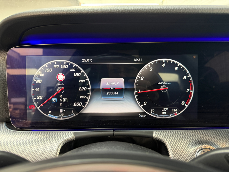 Mercedes-Benz E 200 Prestige | HUD | Widescreen | Sfeer | 360 | 1/2 Le — photo 16