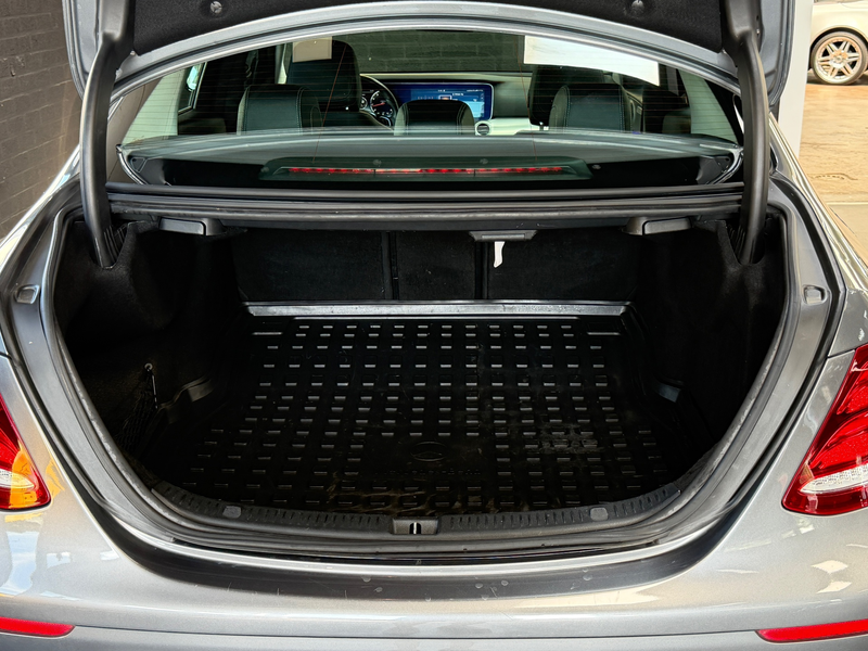 Mercedes-Benz E 200 Prestige | HUD | Widescreen | Sfeer | 360 | 1/2 Le — photo 28