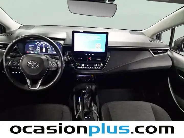 Toyota Auris 2025, foto 6