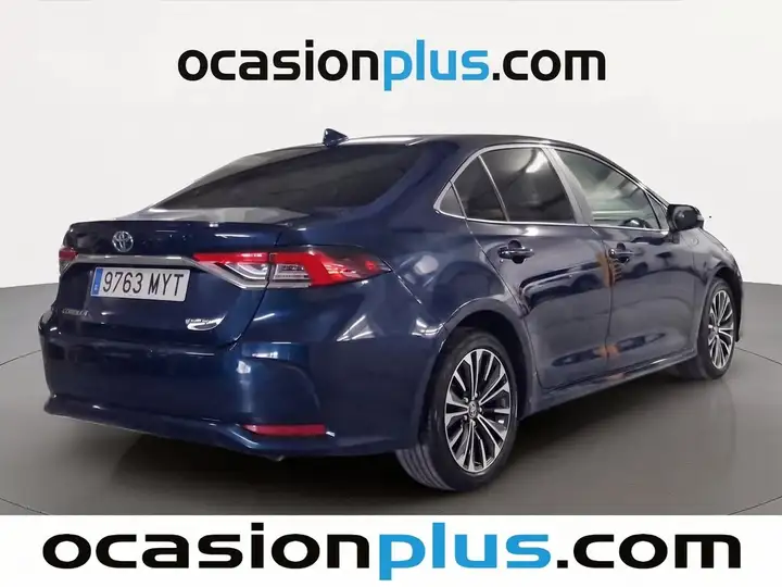 Toyota Auris 2025, foto 4