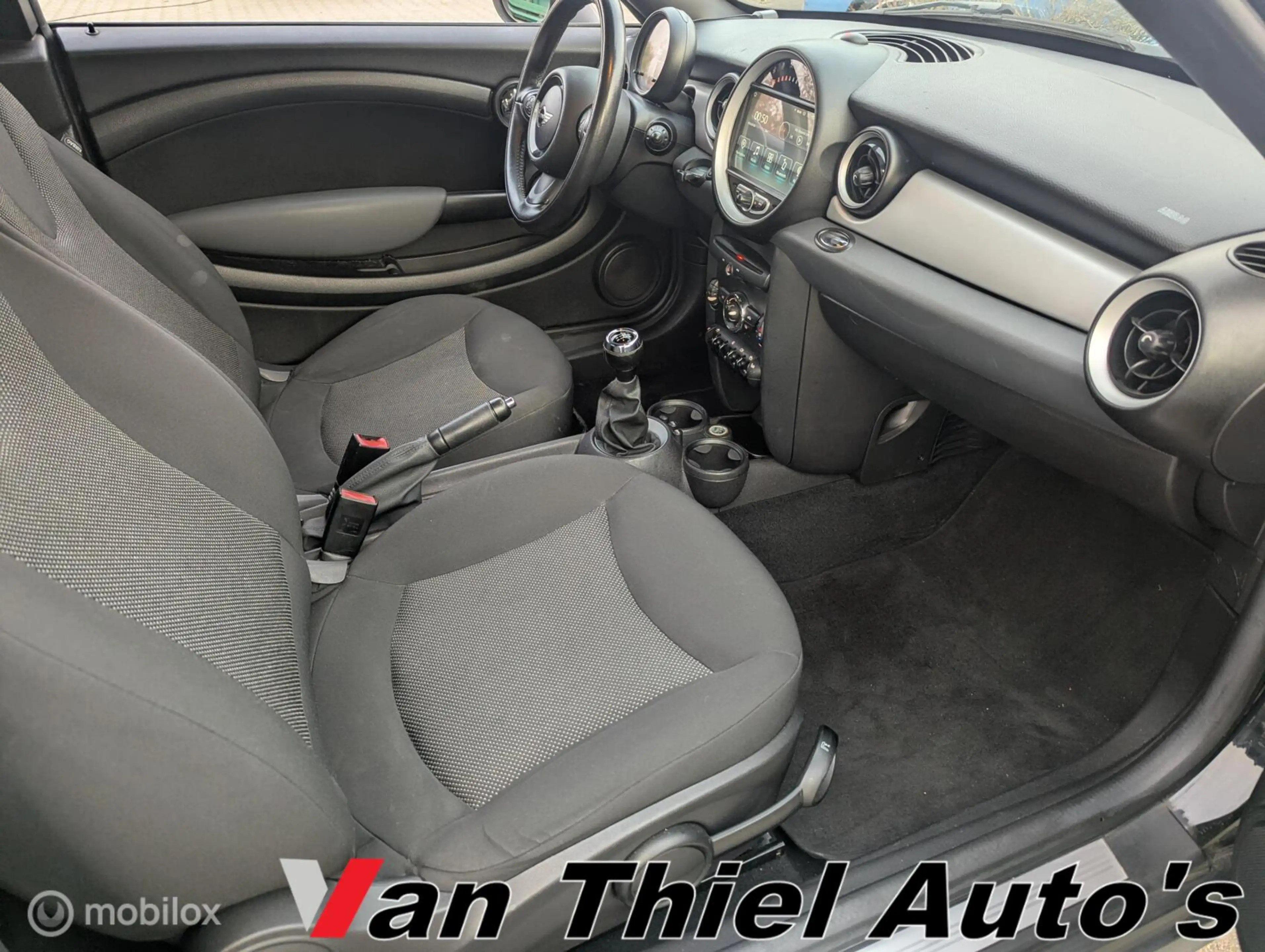 MINI Cooper Coupe 1.6 Pepper — photo 13
