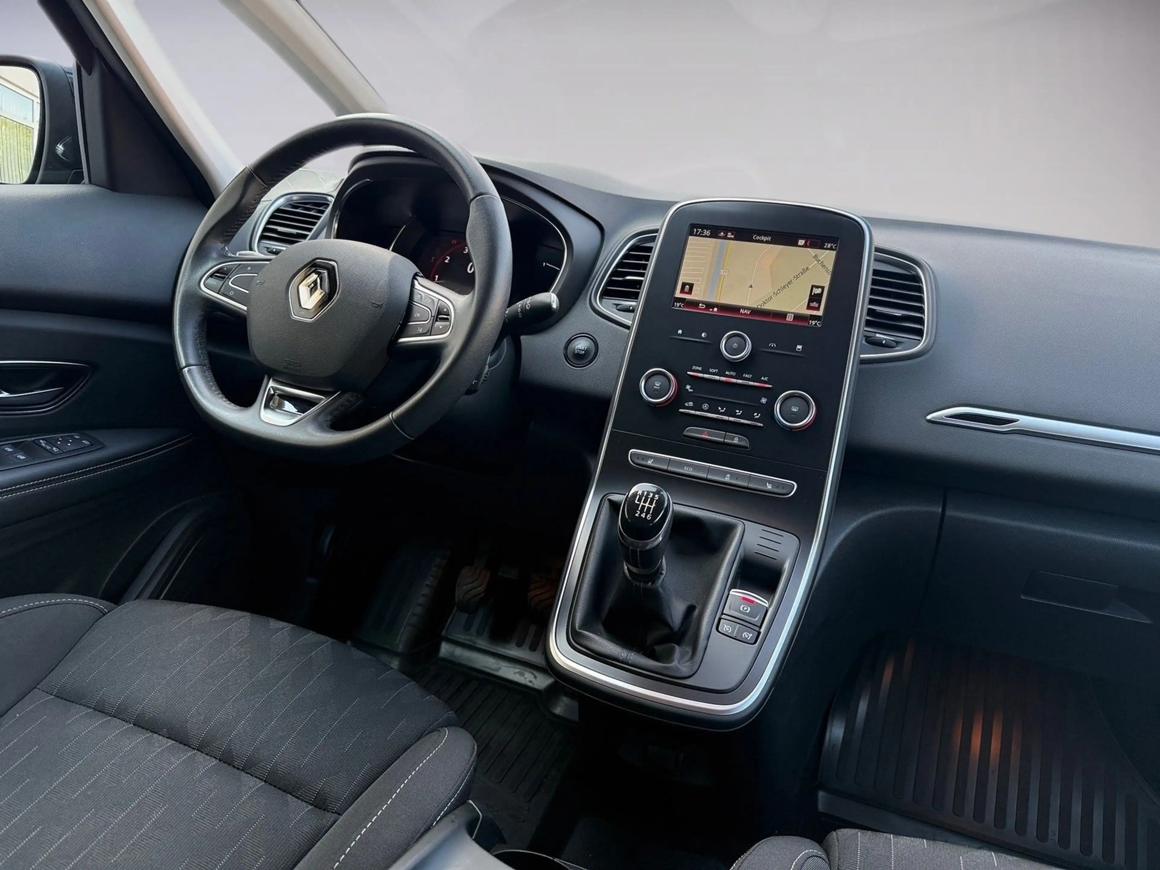 Renault Scenic IV Limited*Navi*Kamera*Sitzhzg*Family-Pak — photo 7