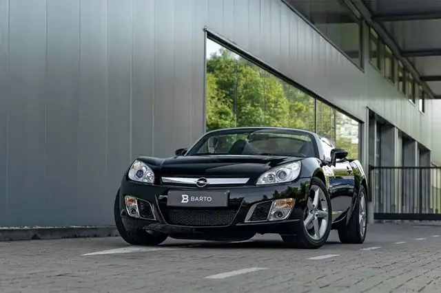 Opel GT 2.0 Turbo 264pk | Airco | Leder | Auto. Lichten...