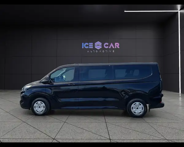 Ford Transit Custom view 7
