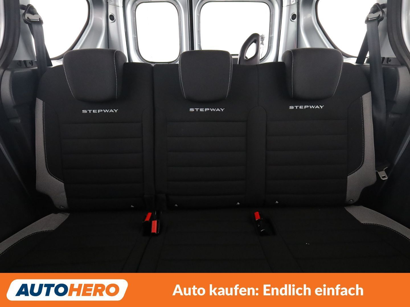 Dacia Dokker 1.3 TCe Stepway — photo 15