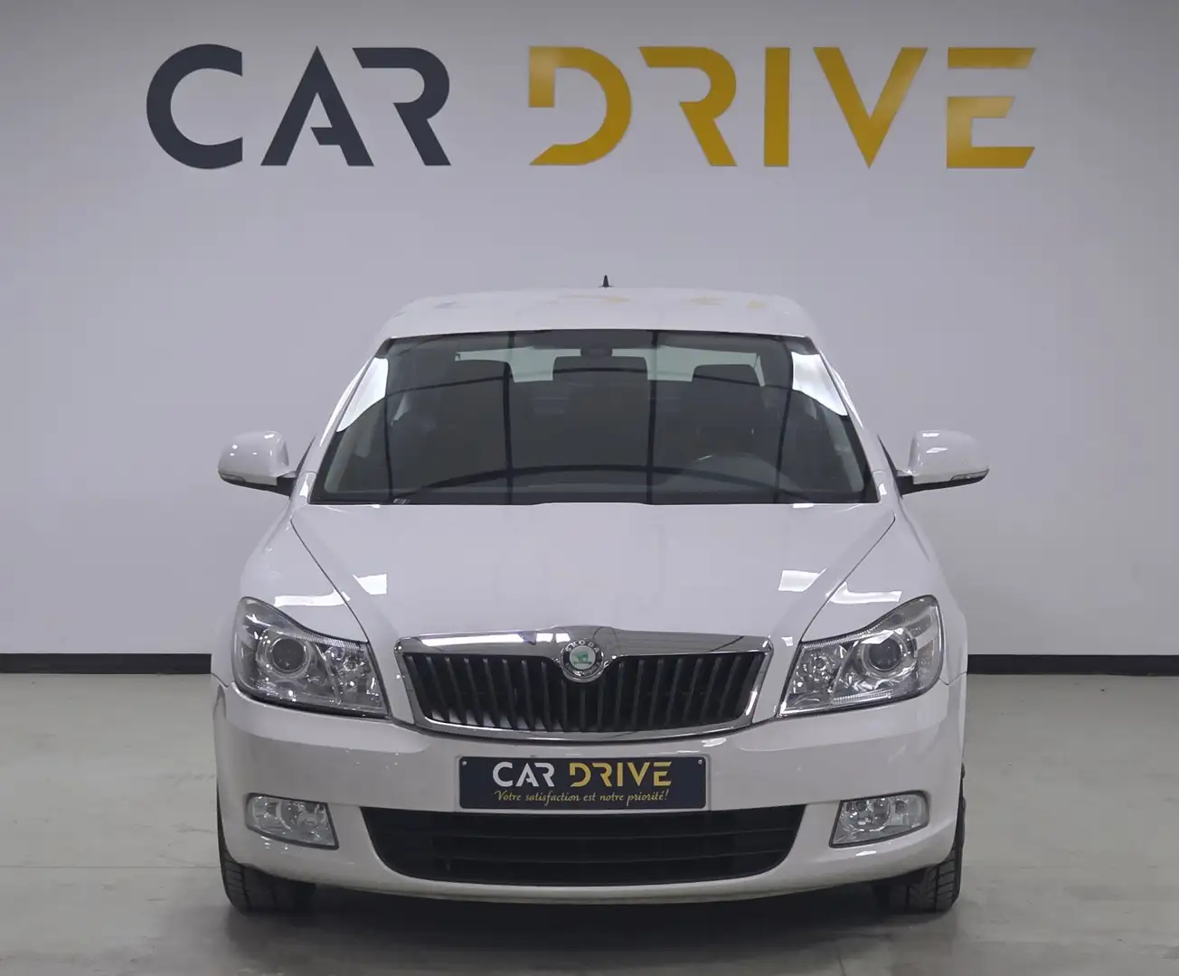Skoda Octavia 1.6 TDi B AUTO/CRUISE/CARPLAY/GARANTIE 1 AN Blanc - 2