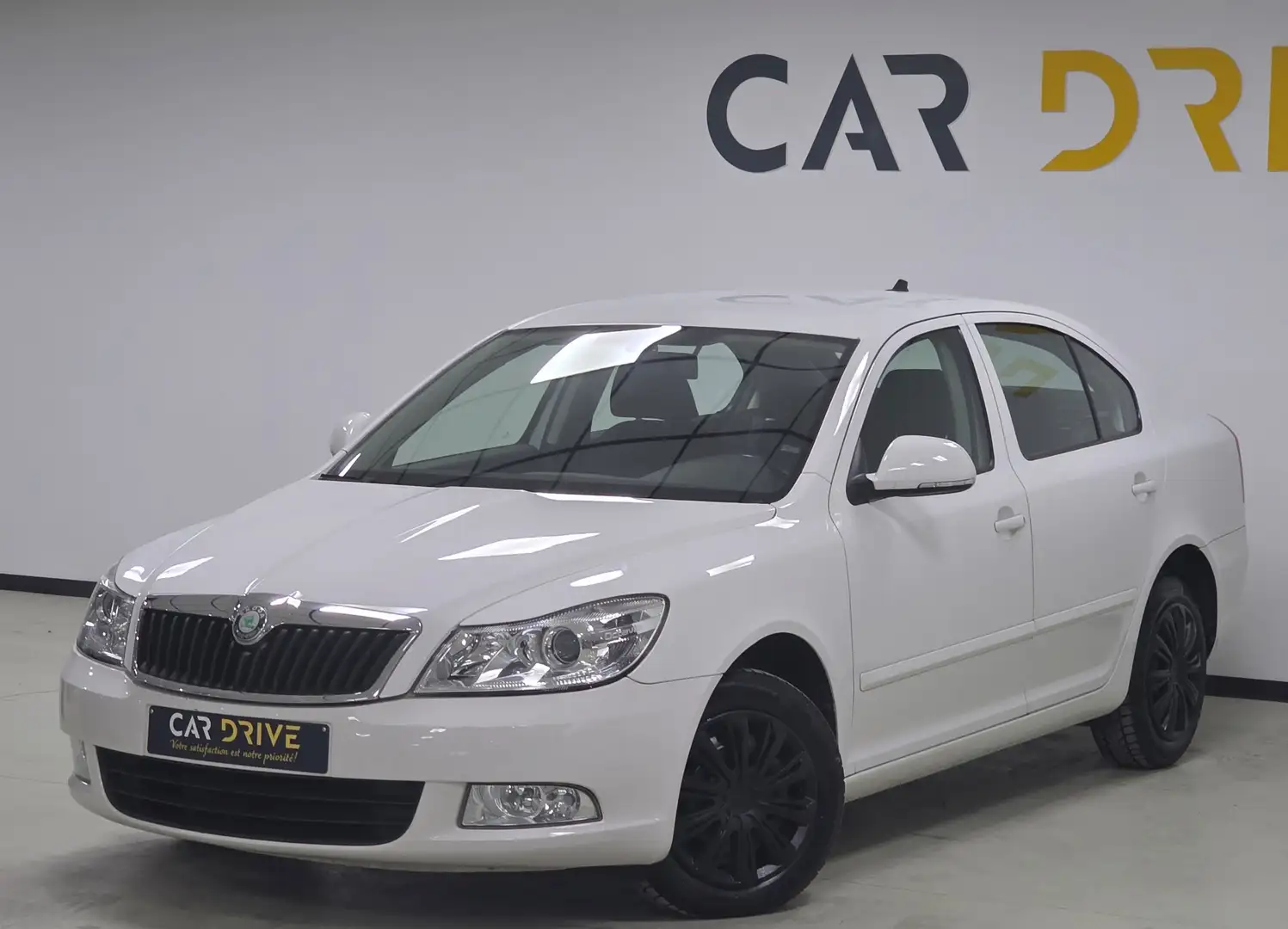 Skoda Octavia 1.6 TDi B AUTO/CRUISE/CARPLAY/GARANTIE 1 AN Blanc - 1