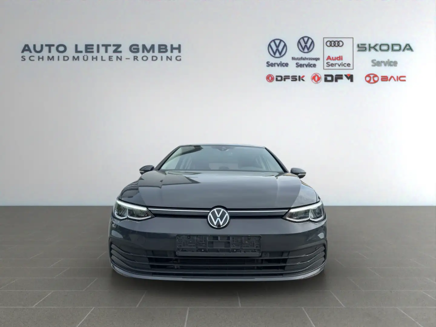 Volkswagen Golf 2.0 TDI Life ACC Navi APP DAB SHZ PDC LM16 Grigio - 2