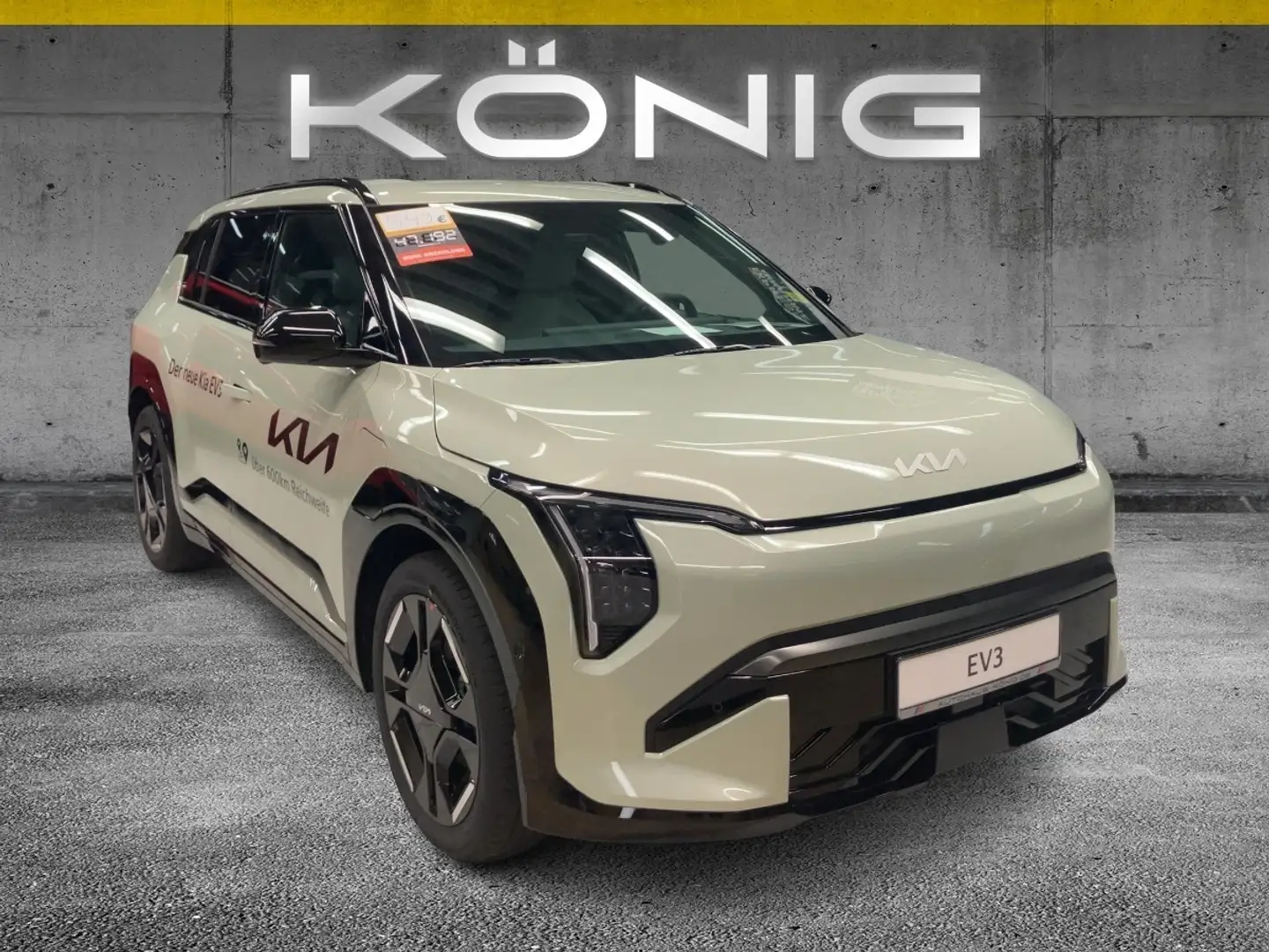 Kia EV3 81,4-kWh GT-LINE Drive Wise & Komfort Paket Grün - 2