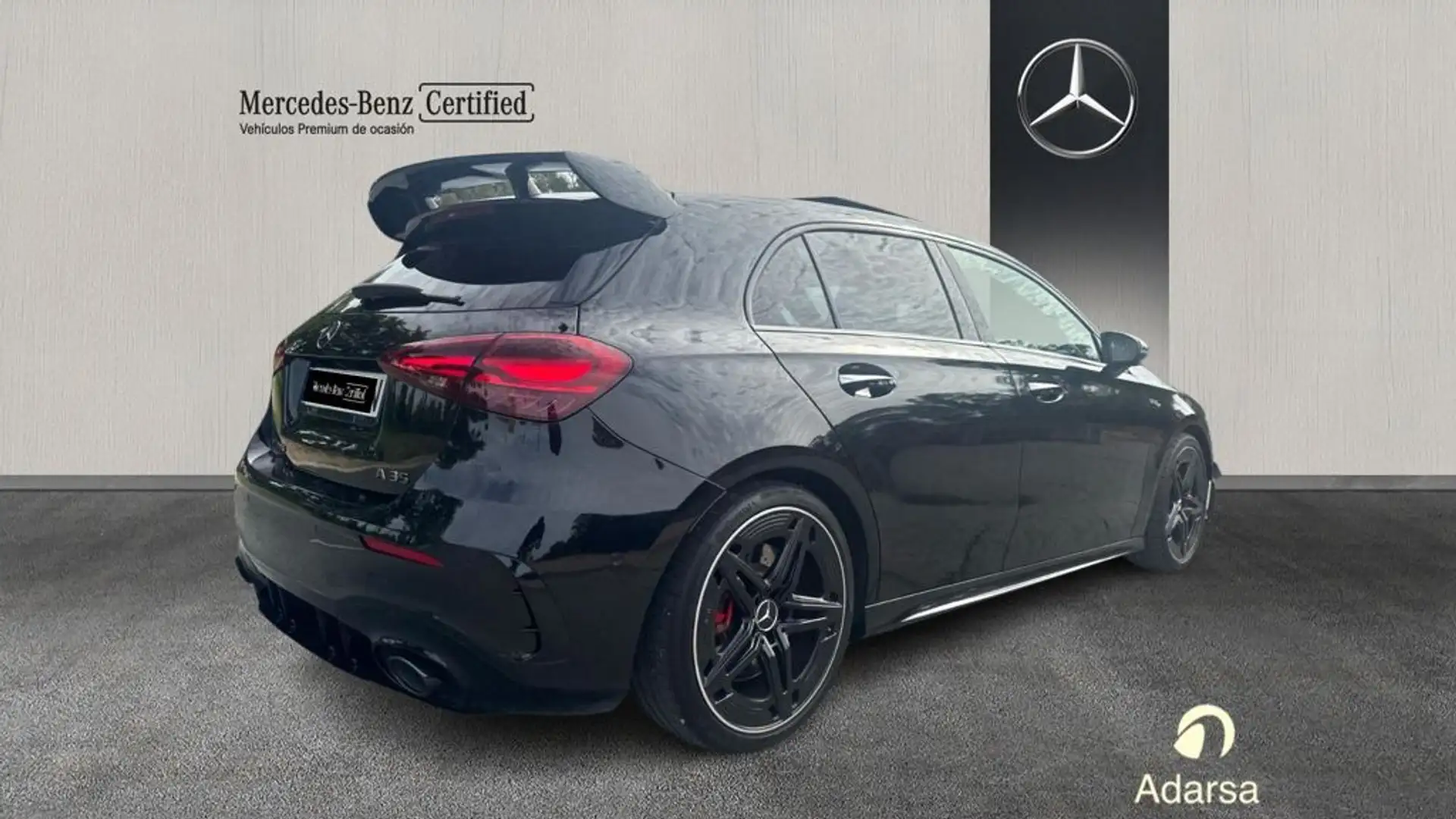 Mercedes-Benz A 35 AMG 4Matic - 2