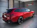 BMW i5 M60 xDrive Touring G61 Rot - thumbnail 4