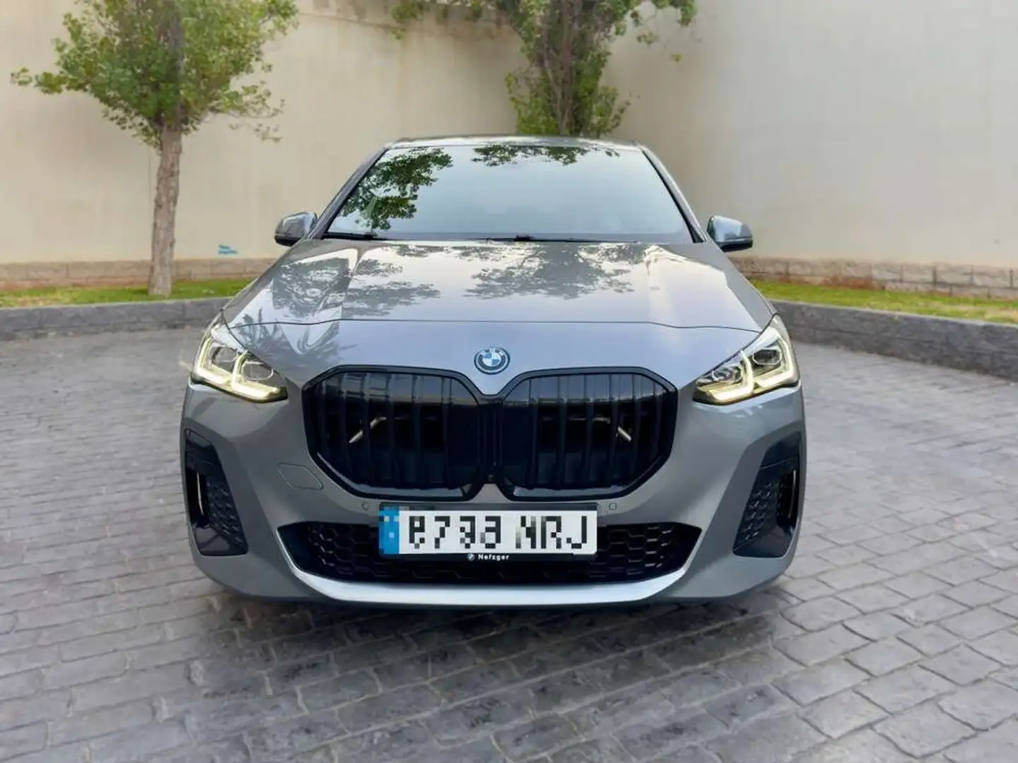 BMW 225 225e xDrive Gris - 2