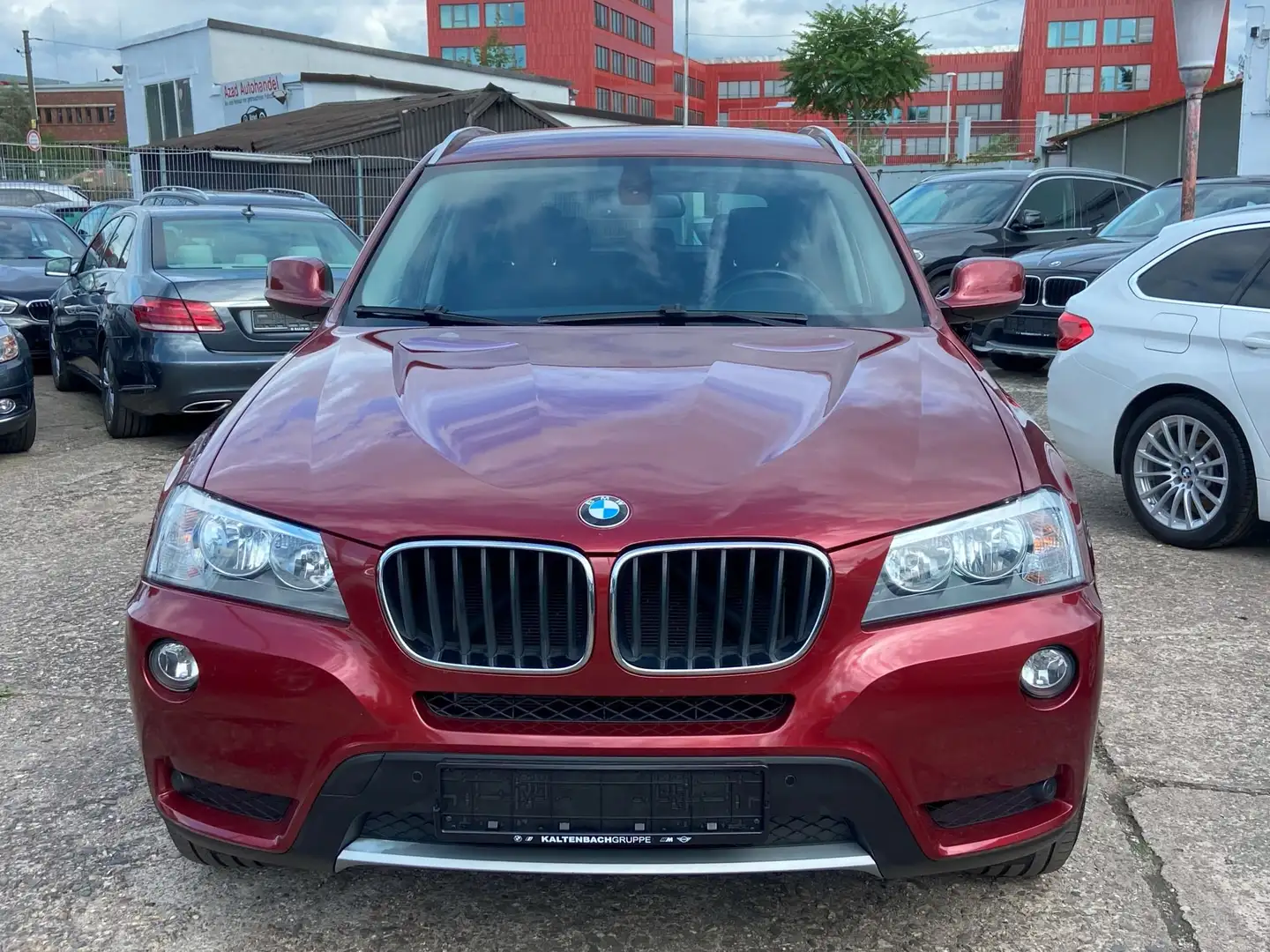 BMW X3 xDrive20d Sitzheizung/Einparkhilfe/AHK/Sportsitze Rouge - 1