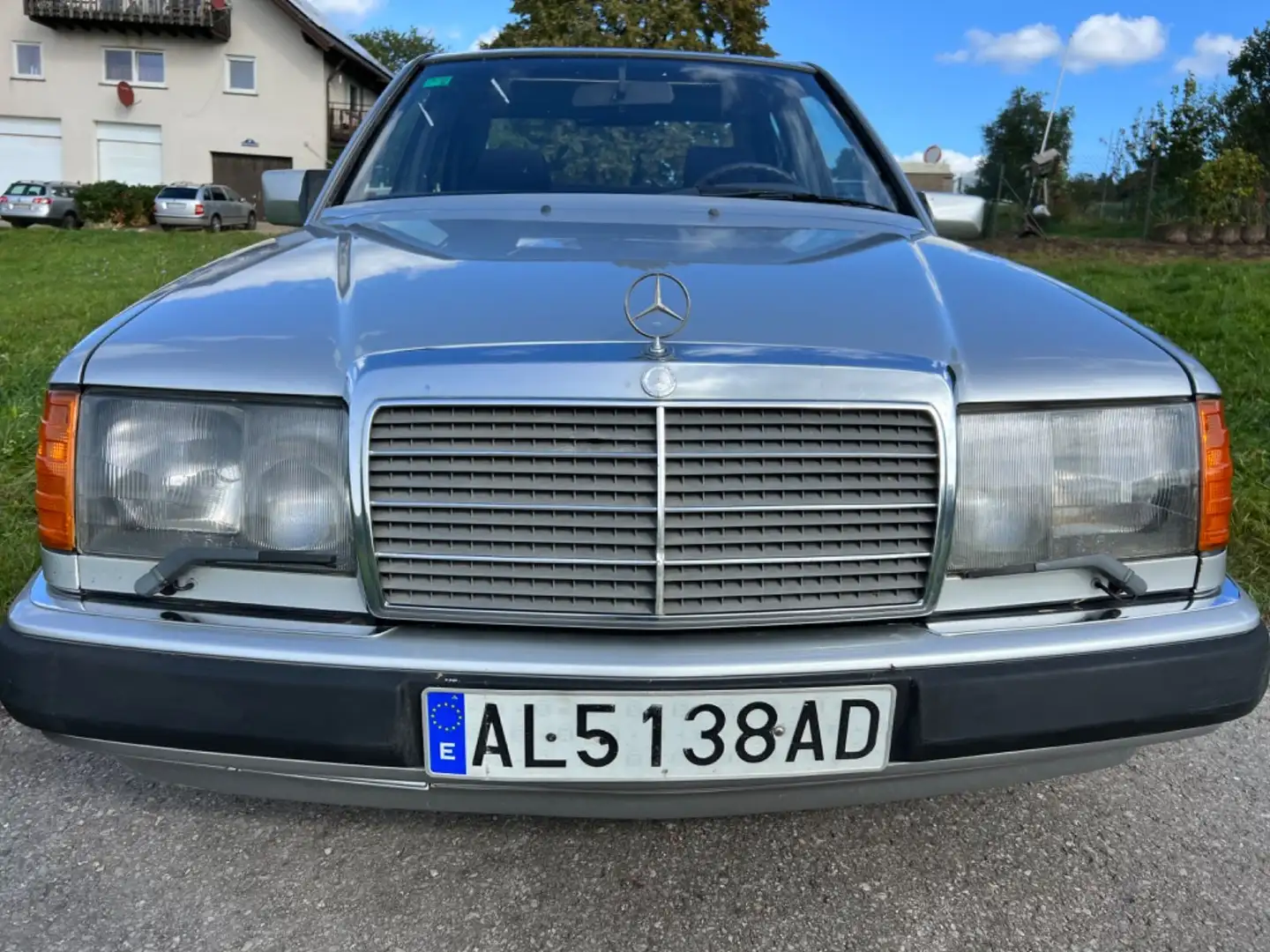Mercedes-Benz E 300 D Klima SSD 80kw W124 LIMOUSINE Argent - 2