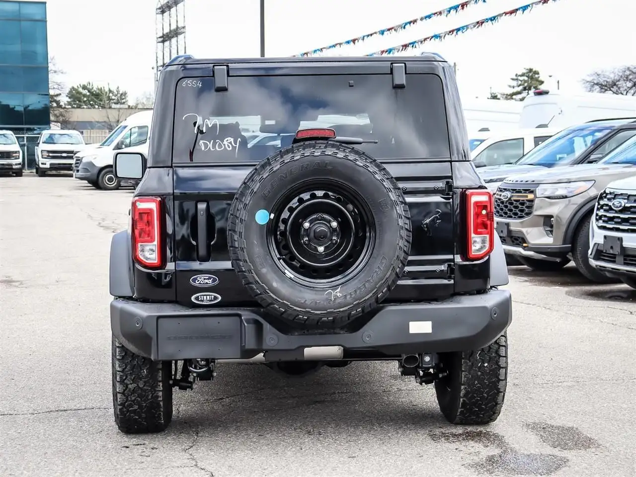 Ford Bronco снимка Ford Bronco