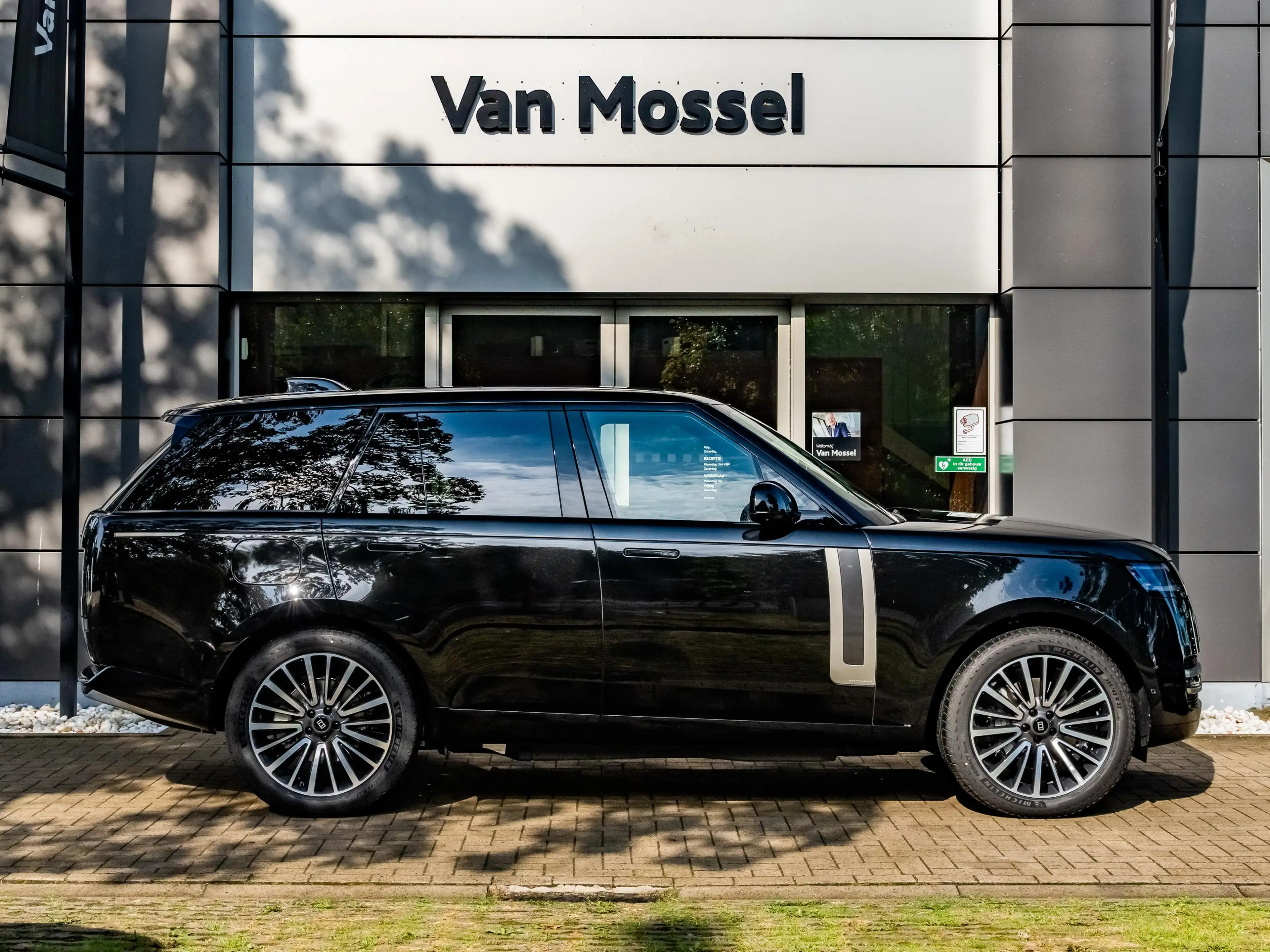 Land Rover Range Rover SWB P460e Westminster AWD Auto. 27MY WESTMINSTER — photo 7