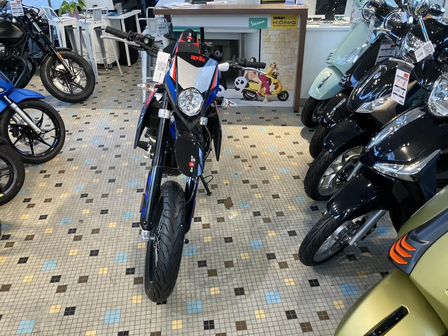 Aprilia SX 125 E5 SILVER ALIEN Schwarz - 1