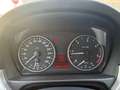 BMW 318 318d Schwarz - thumbnail 10
