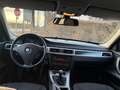 BMW 318 318d Schwarz - thumbnail 8