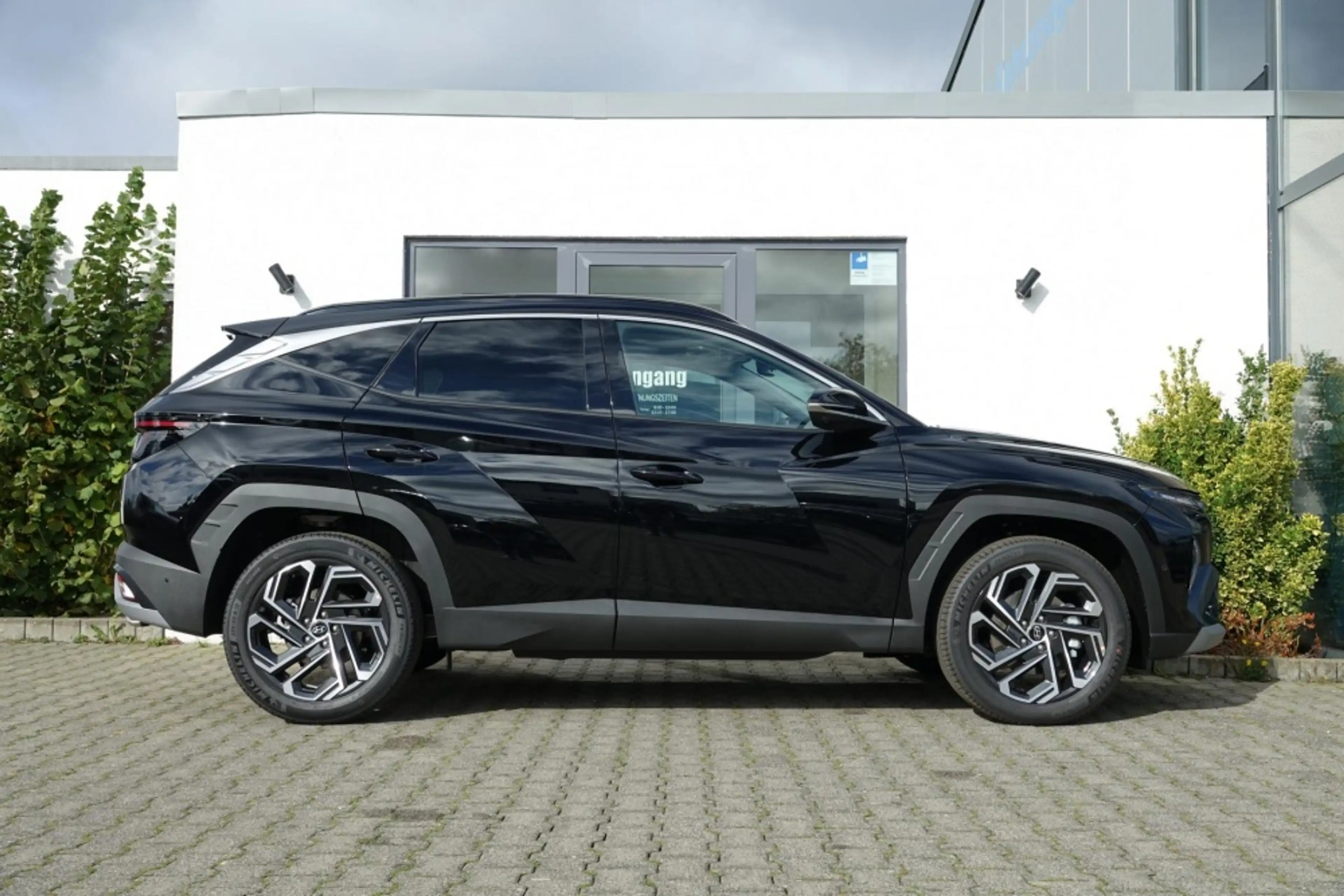 Hyundai TUCSON PRIME HYBRID 239 PS VOLLAUSSTATTUNG AHK! — photo 2