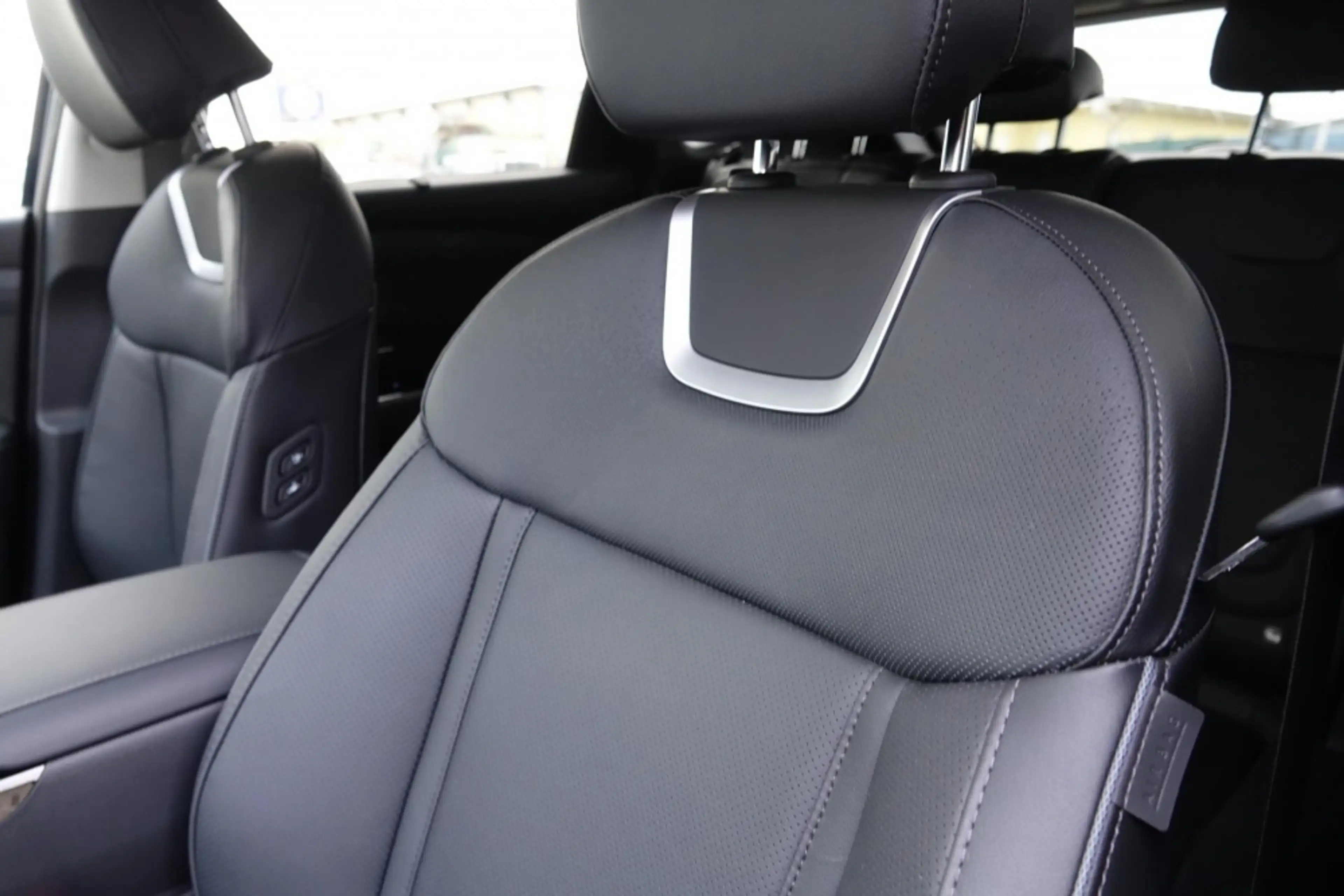 Hyundai TUCSON PRIME HYBRID 239 PS VOLLAUSSTATTUNG AHK! — photo 11