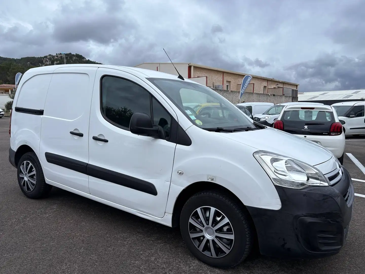 Citroen Berlingo M 1.6 BlueHdi 100 S\u0026amp;S ETG6 Club Blanc - 2