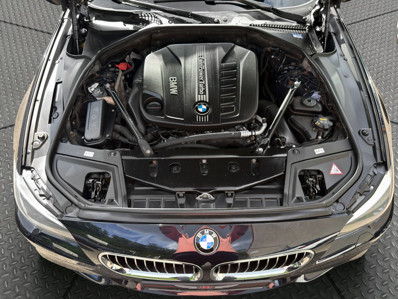 BMW 530 d XD M SPORT *Aut.*Leder*Bi-Xenon*Navi*R-Cam* — photo 8