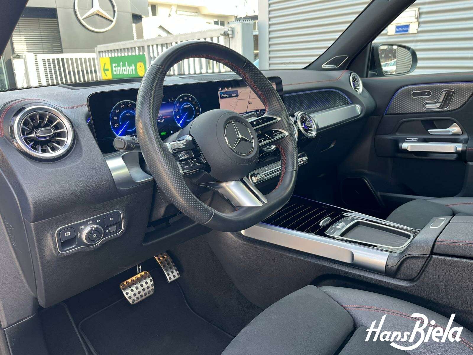 Mercedes-Benz EQB