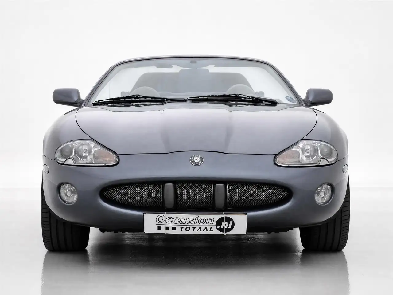 Jaguar XK8 4.0 V8 Convertible, foto 2