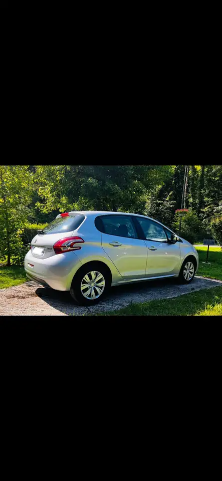 Peugeot 208 1.2 VTi 82ch BVM5 Active